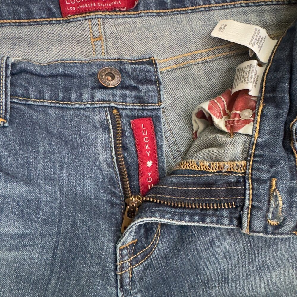 Lucky Brand Womens Handcrafted Medium Wash Straight Leg Jeans Size 6/28R premium - Picture 6 of 15